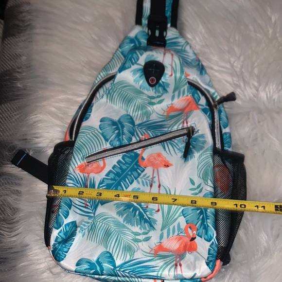 MOSISO Mini Sling Backpack - Picture 7 of 7